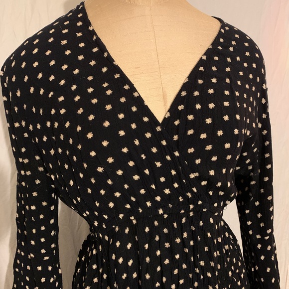 BILLABONG bell flared sleeved dress - Picture 4 of 7